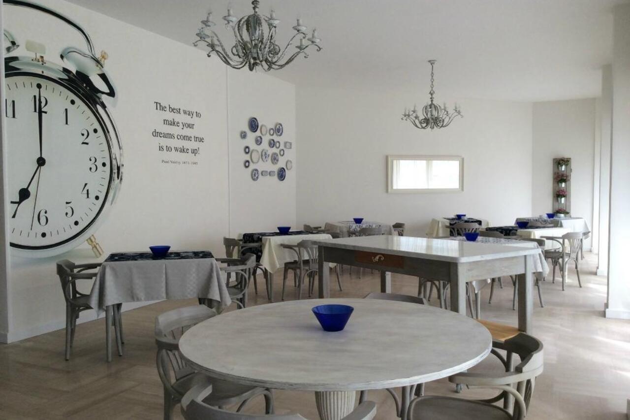 רימיני Hotel Morri'S מראה חיצוני תמונה