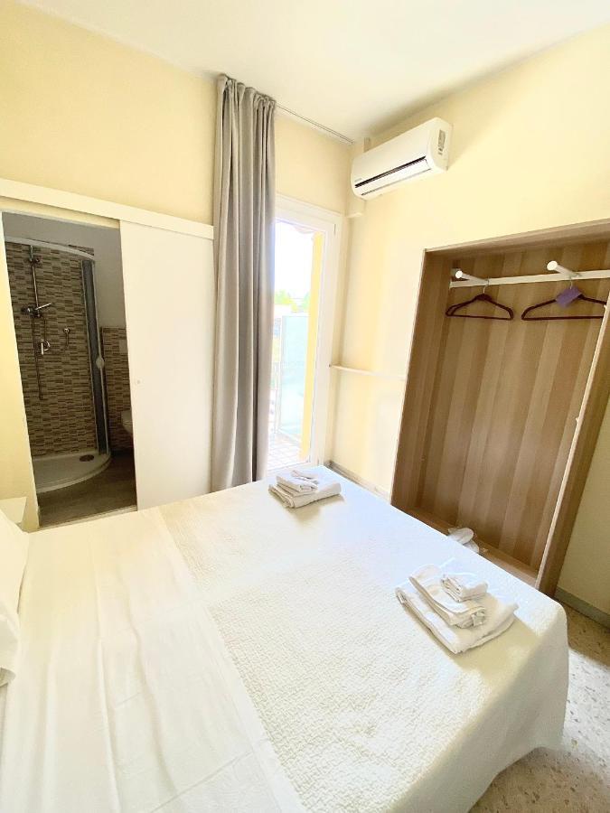 רימיני Hotel Morri'S מראה חיצוני תמונה
