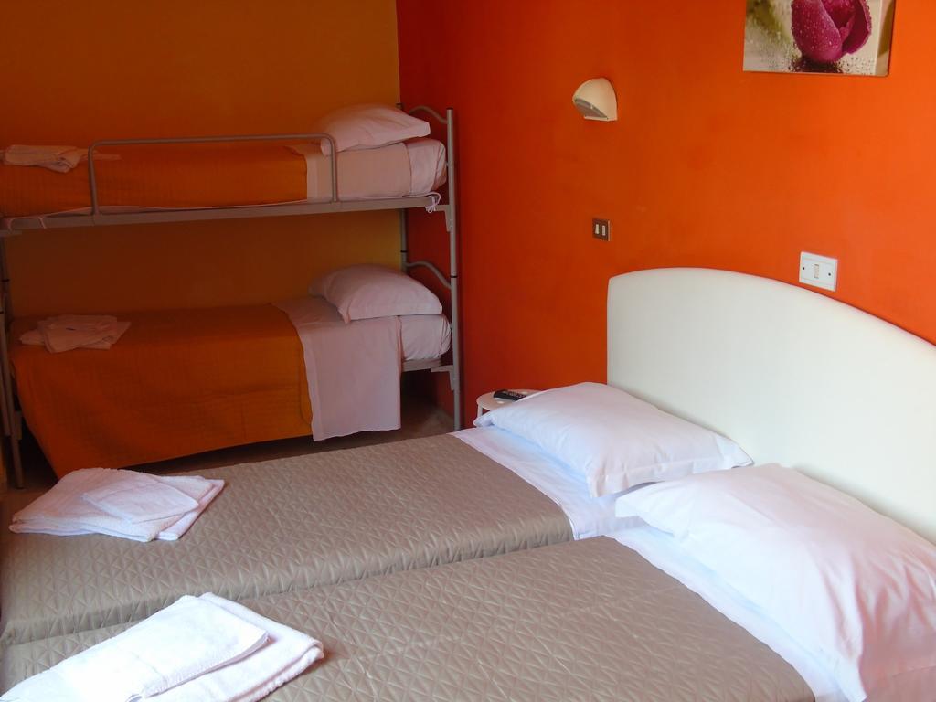רימיני Hotel Morri'S חדר תמונה